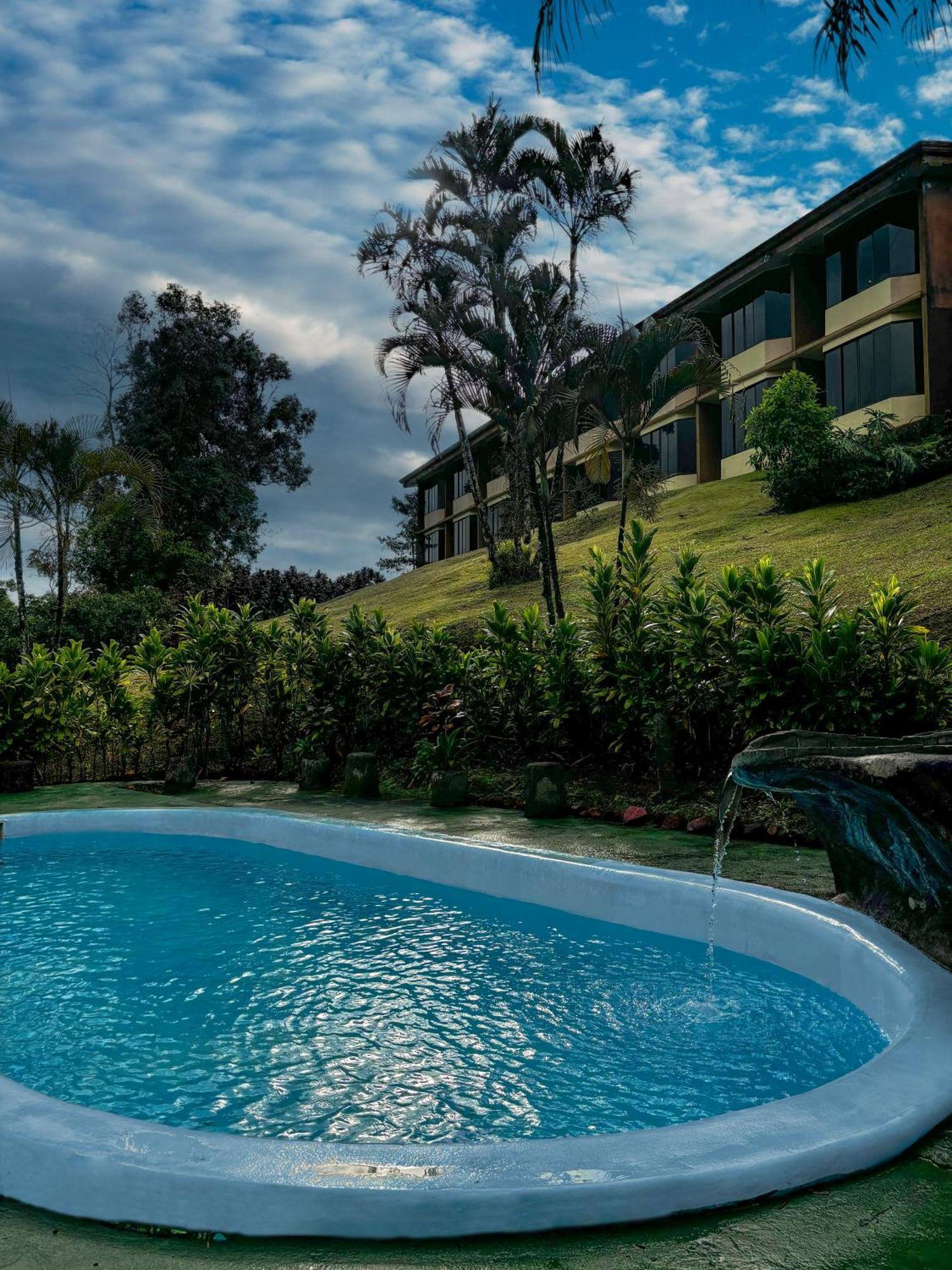 Arenal Roca Lodge & Bungalows ラ・フォルトゥナ エクステリア 写真